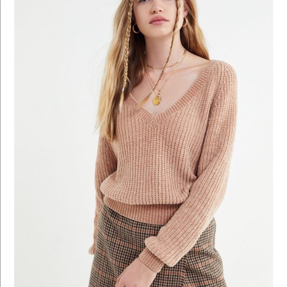 Urban Outfitters Cozy Chenille V-neck Sweater
